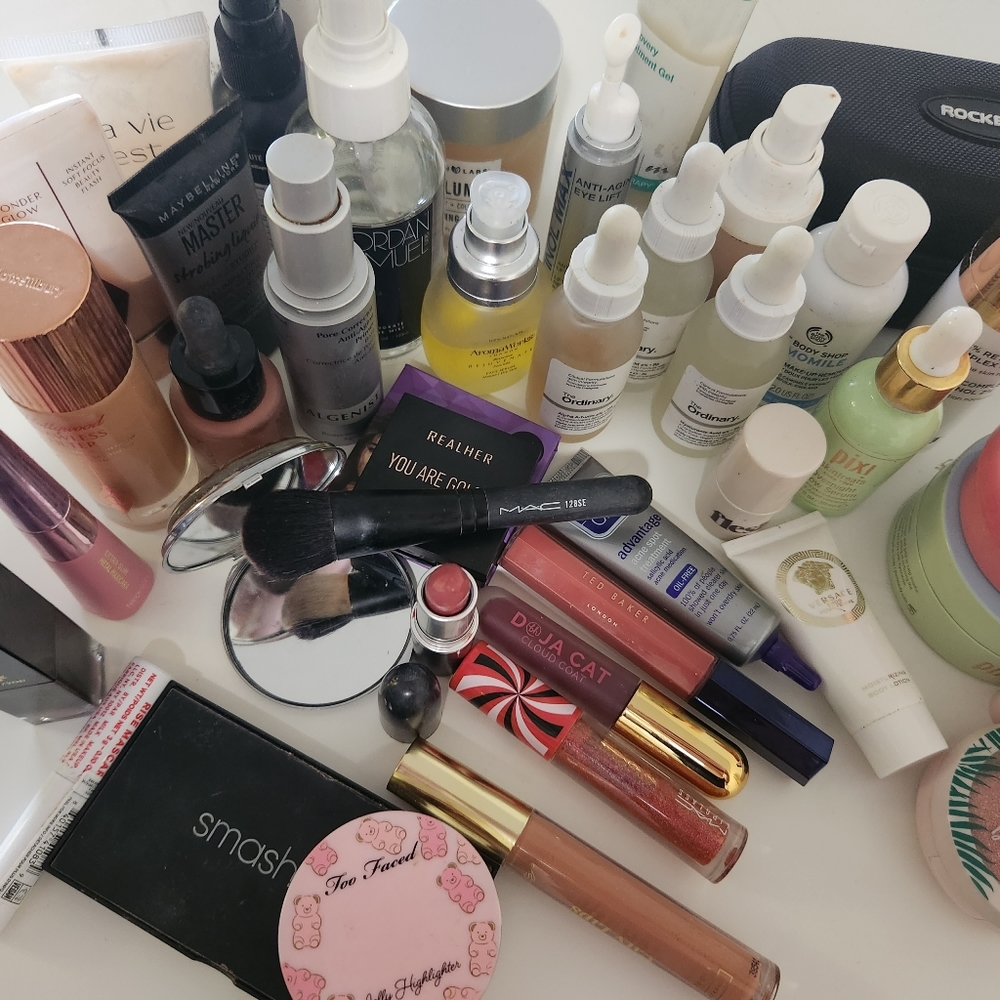 Makeup / Skincare Bundle